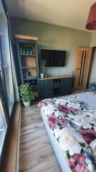 Apartment In City Center Przemysl Exterior photo